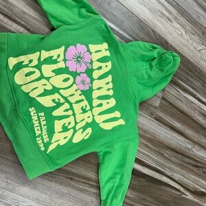 Zara Green Sweatshirt with Bold Graphic Design